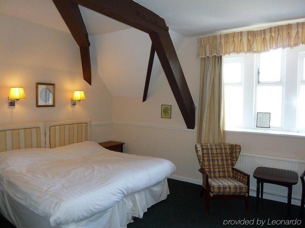 Durker Roods Hotel Huddersfield Oda fotoğraf