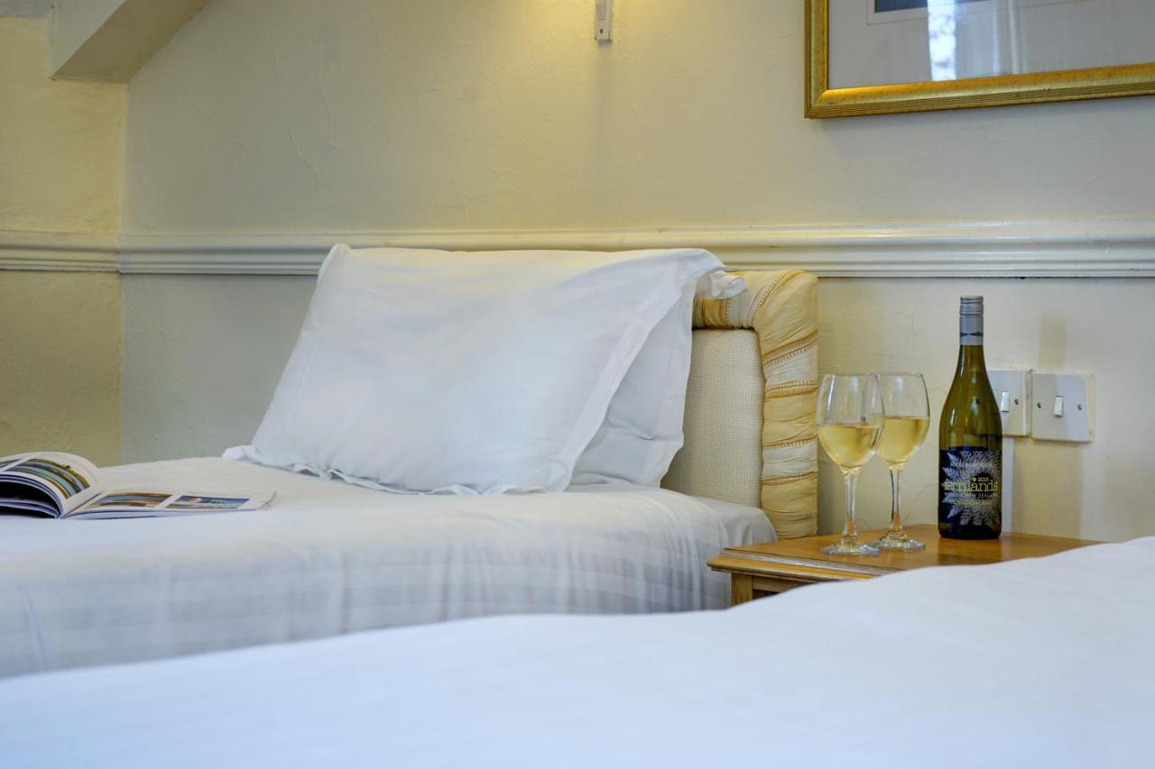Durker Roods Hotel Huddersfield Dış mekan fotoğraf