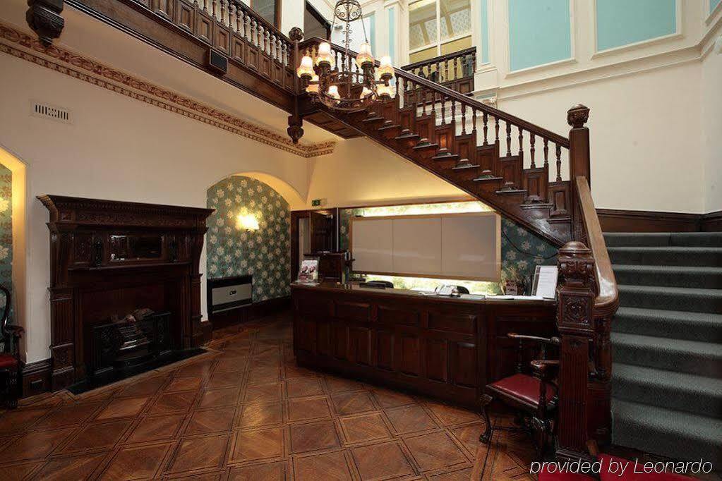 Durker Roods Hotel Huddersfield Dış mekan fotoğraf